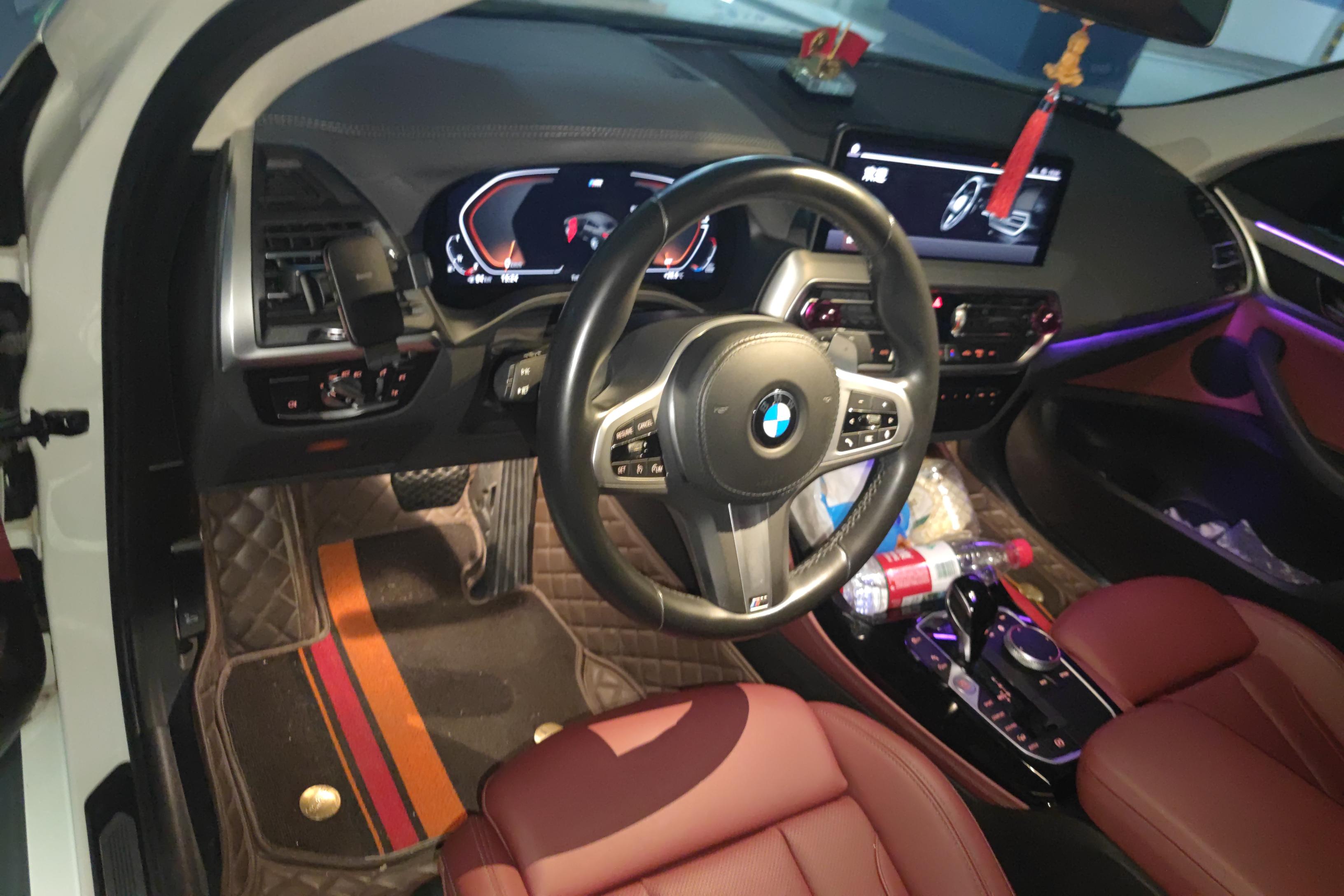 BMW X4 M40i 2021 #15 BMW X4 M40i 2021 car image #15