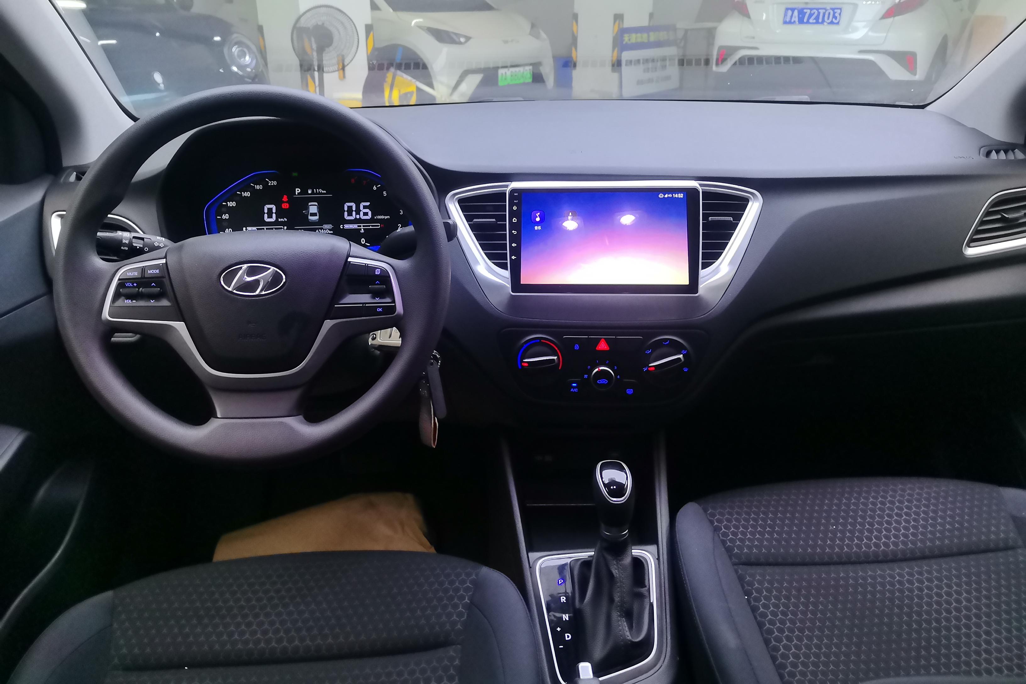 Hyundai Verna 2021 car image #15