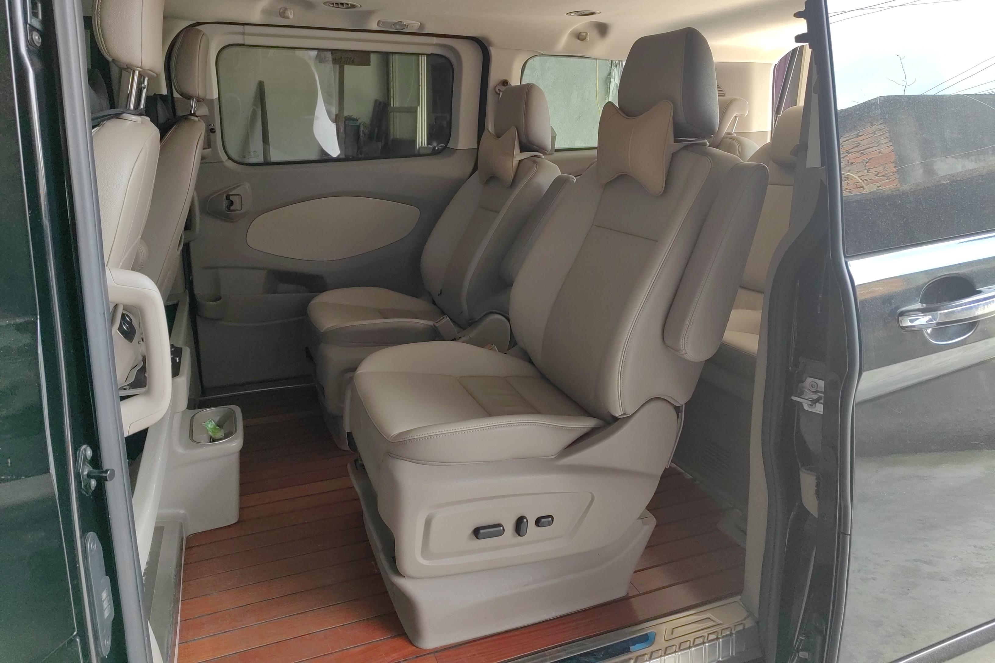 Ford Tourneo 2017 #15 Ford Tourneo 2017 car image #15