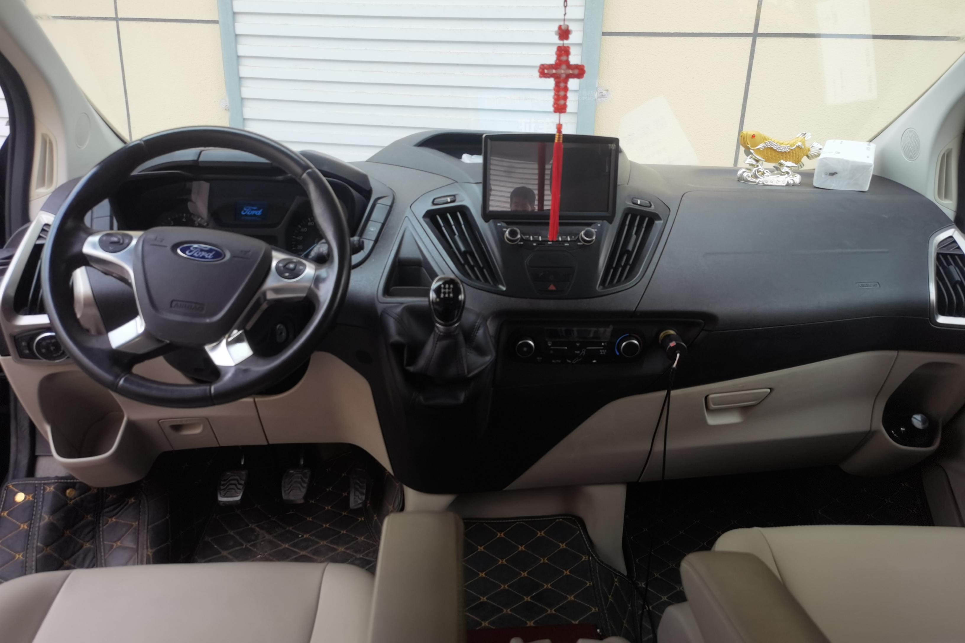 Ford Tourneo 2017 #15 Ford Tourneo 2017 car image #15