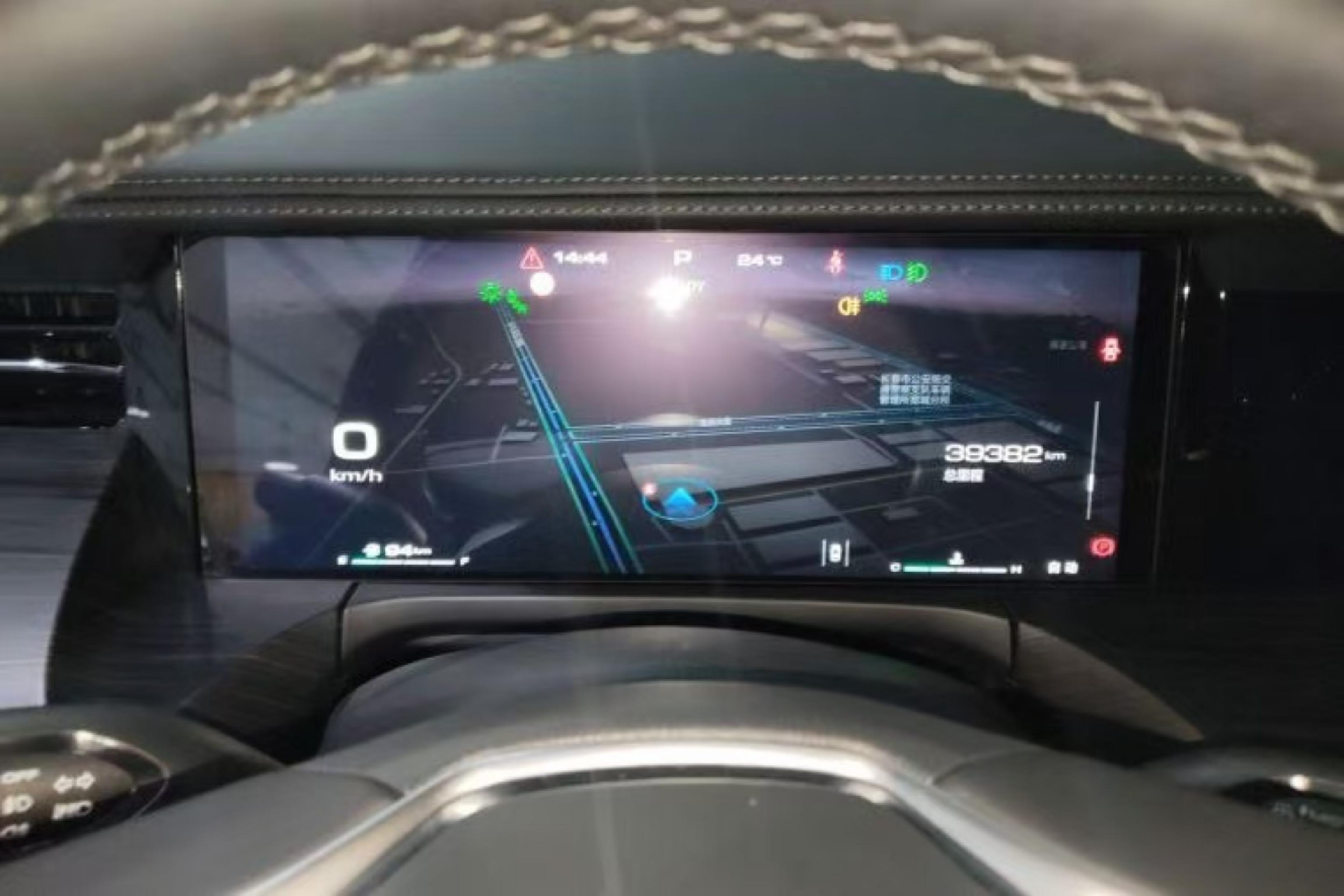 Tank 500 2022 car image #15