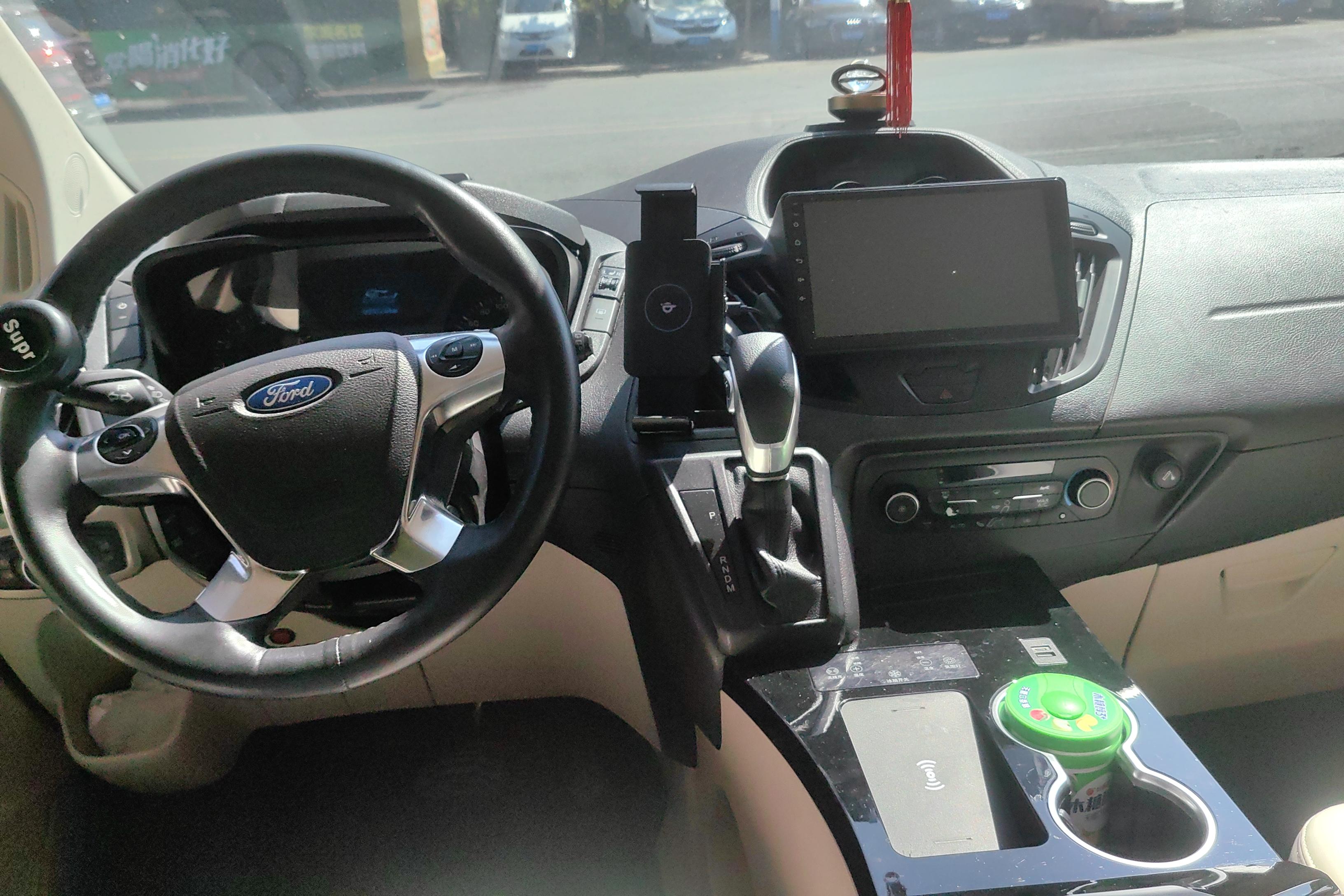 Ford Tourneo 2017 immagine di auto #15