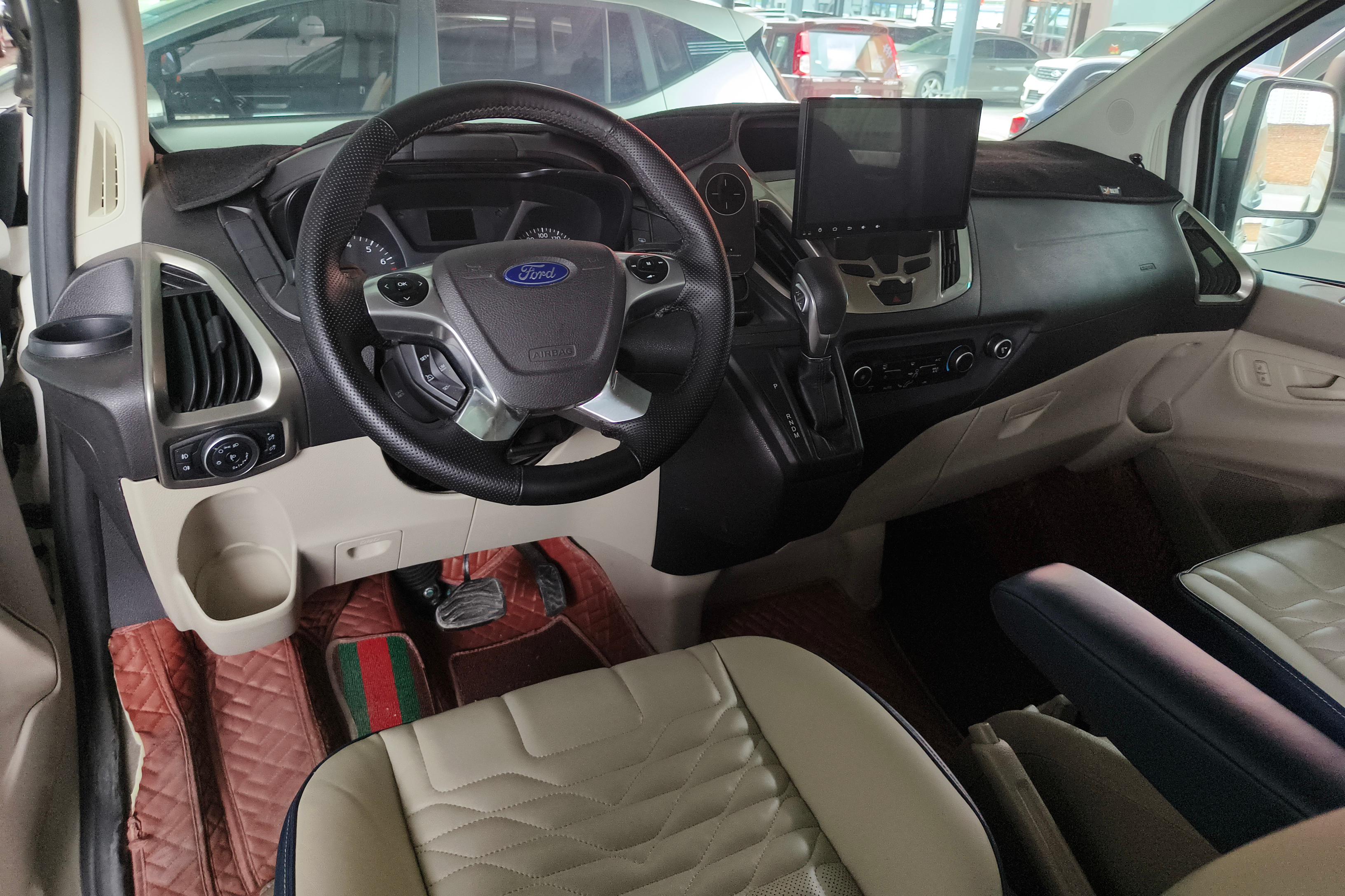 Ford Tourneo 2018 #15 Ford Tourneo 2018 car image #15
