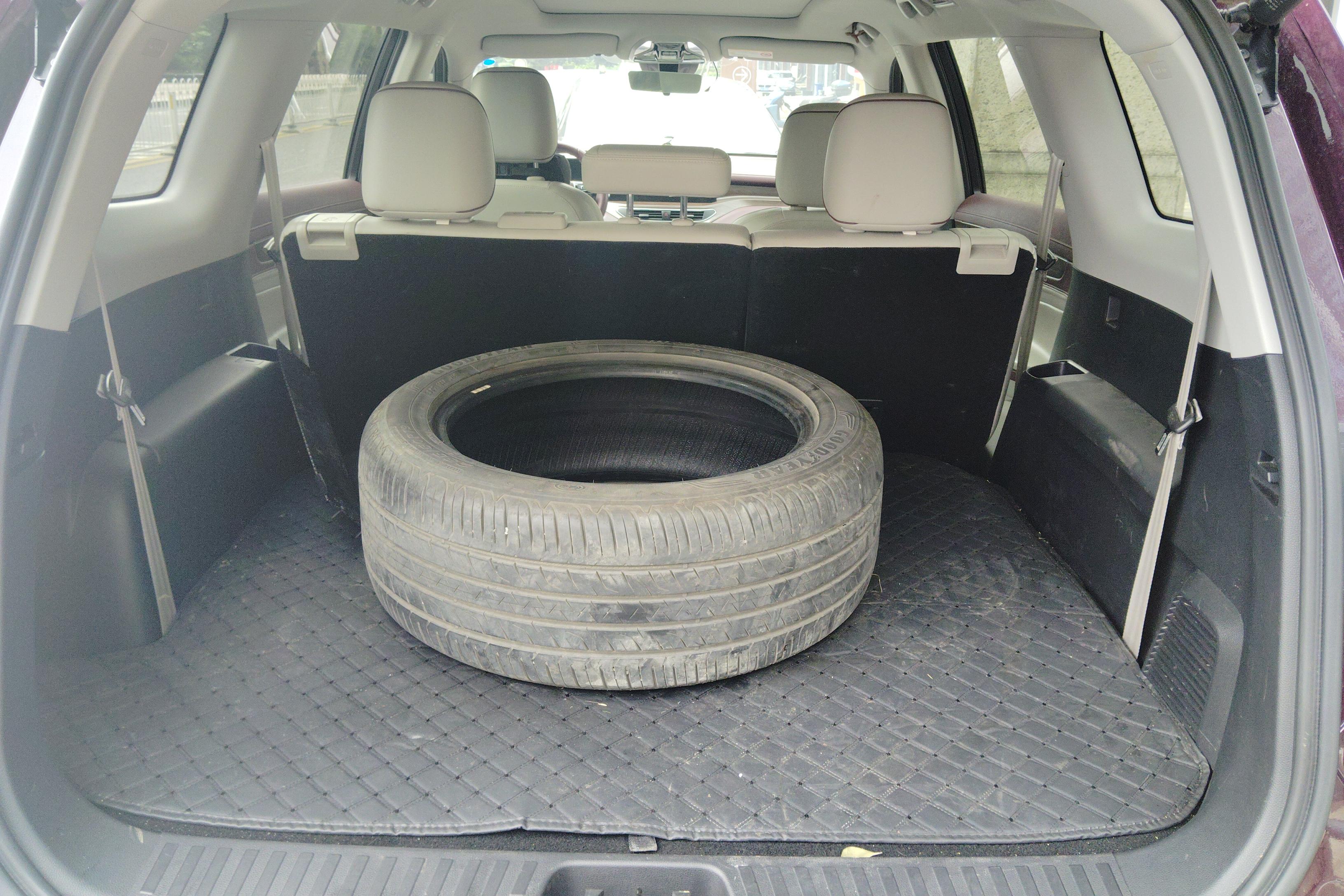 Ford Equator 2021 car image #15