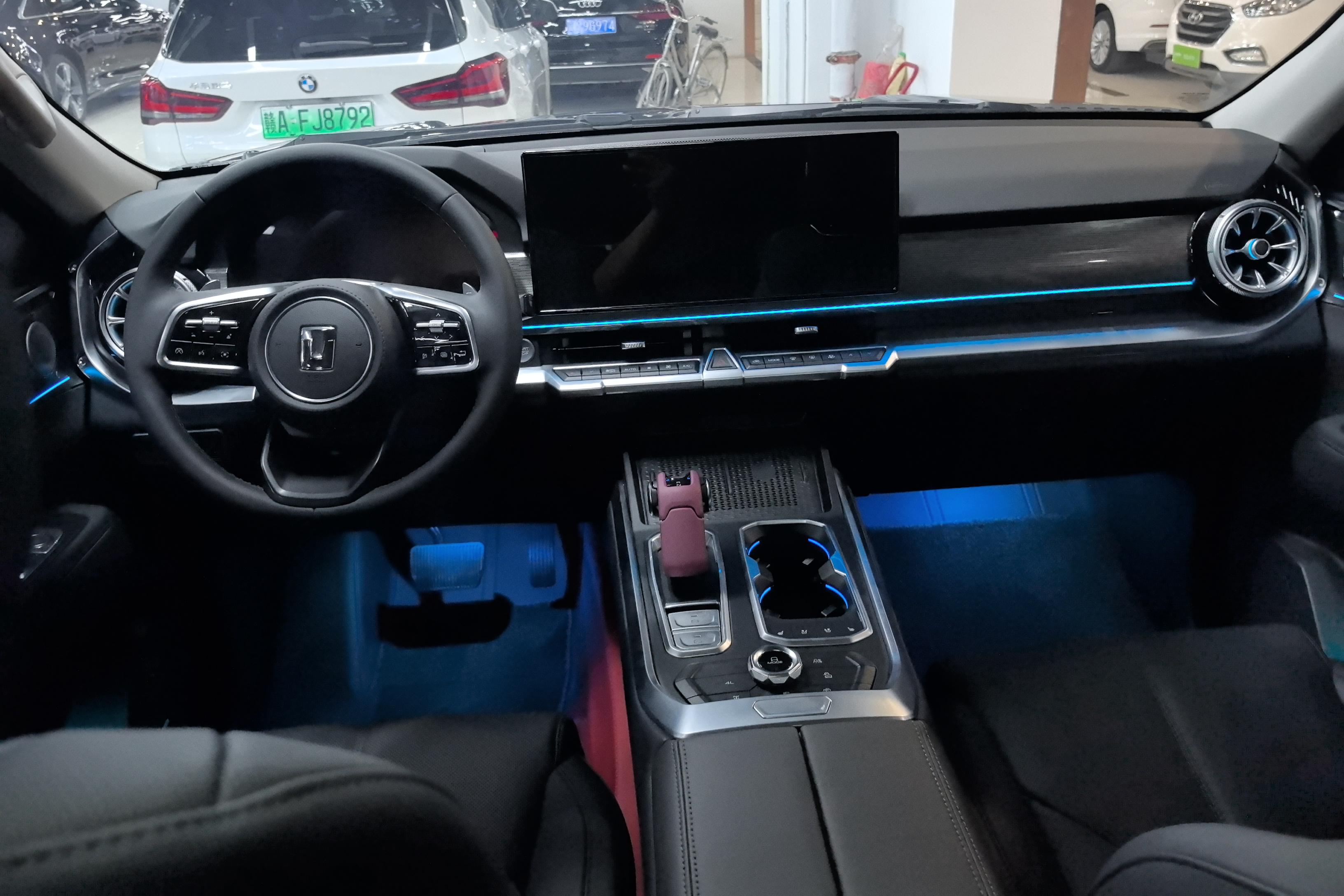 Tank 400 2024 car image #15