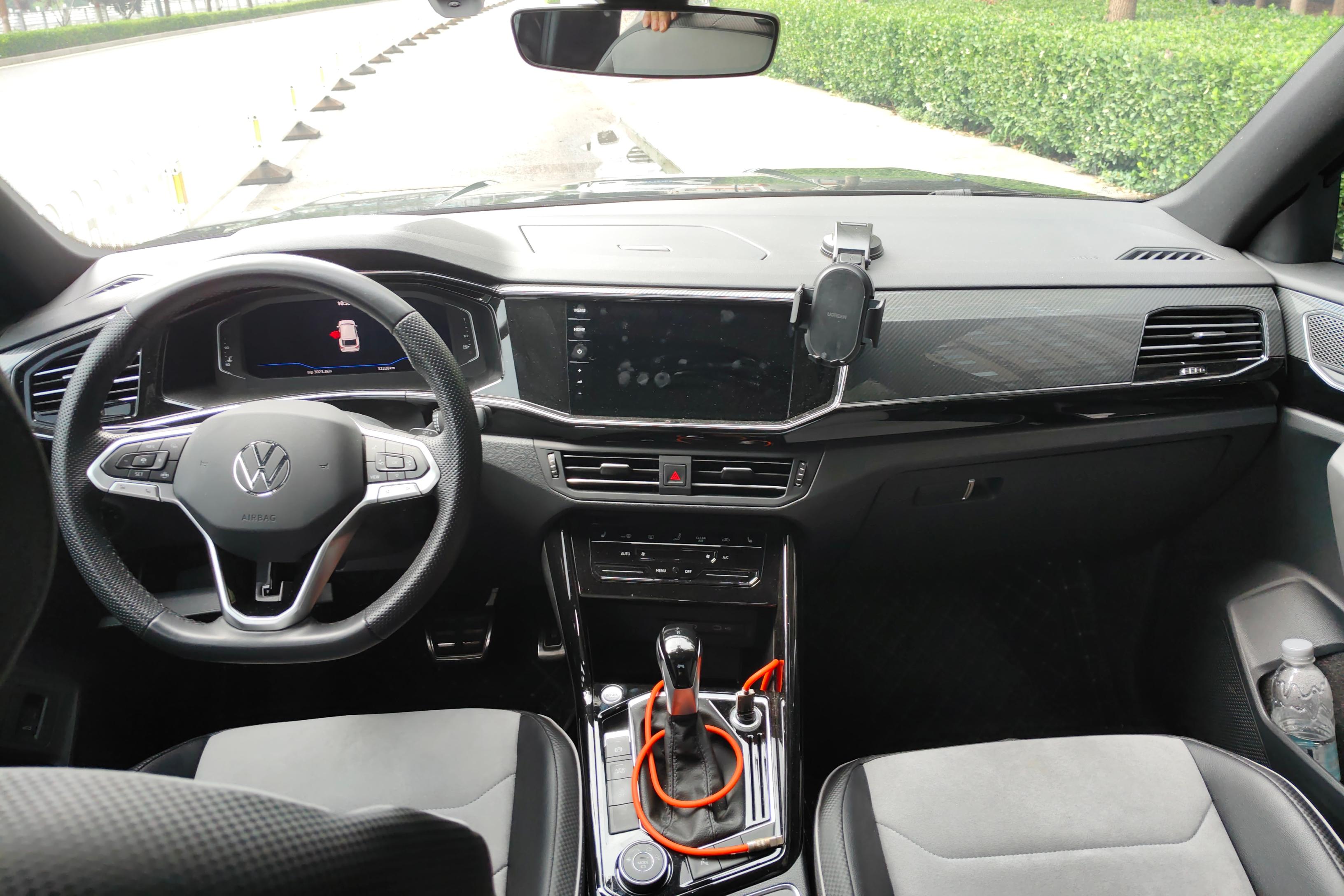 Volkswagen Tayron X 2022 car image #15