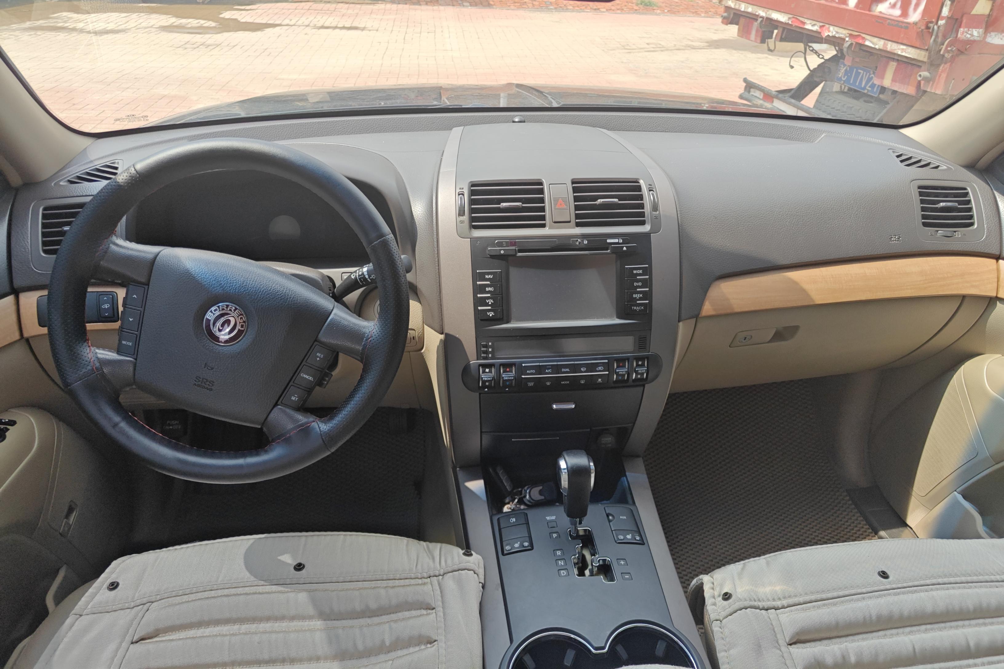 起亚 霸锐 2011 汽车图片 #15