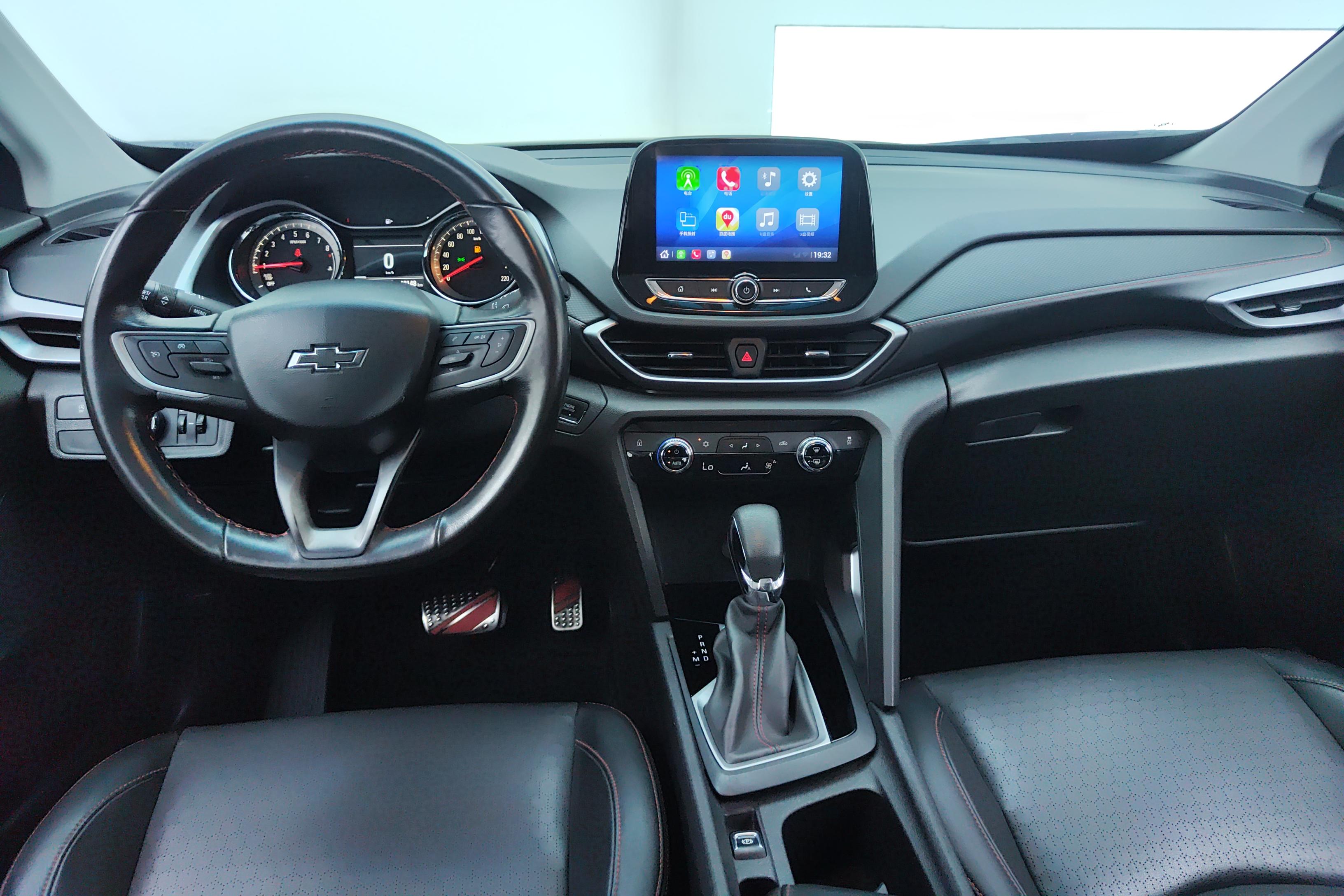 Chevrolet Orlando 2018 #15 Chevrolet Orlando 2018 car image #15