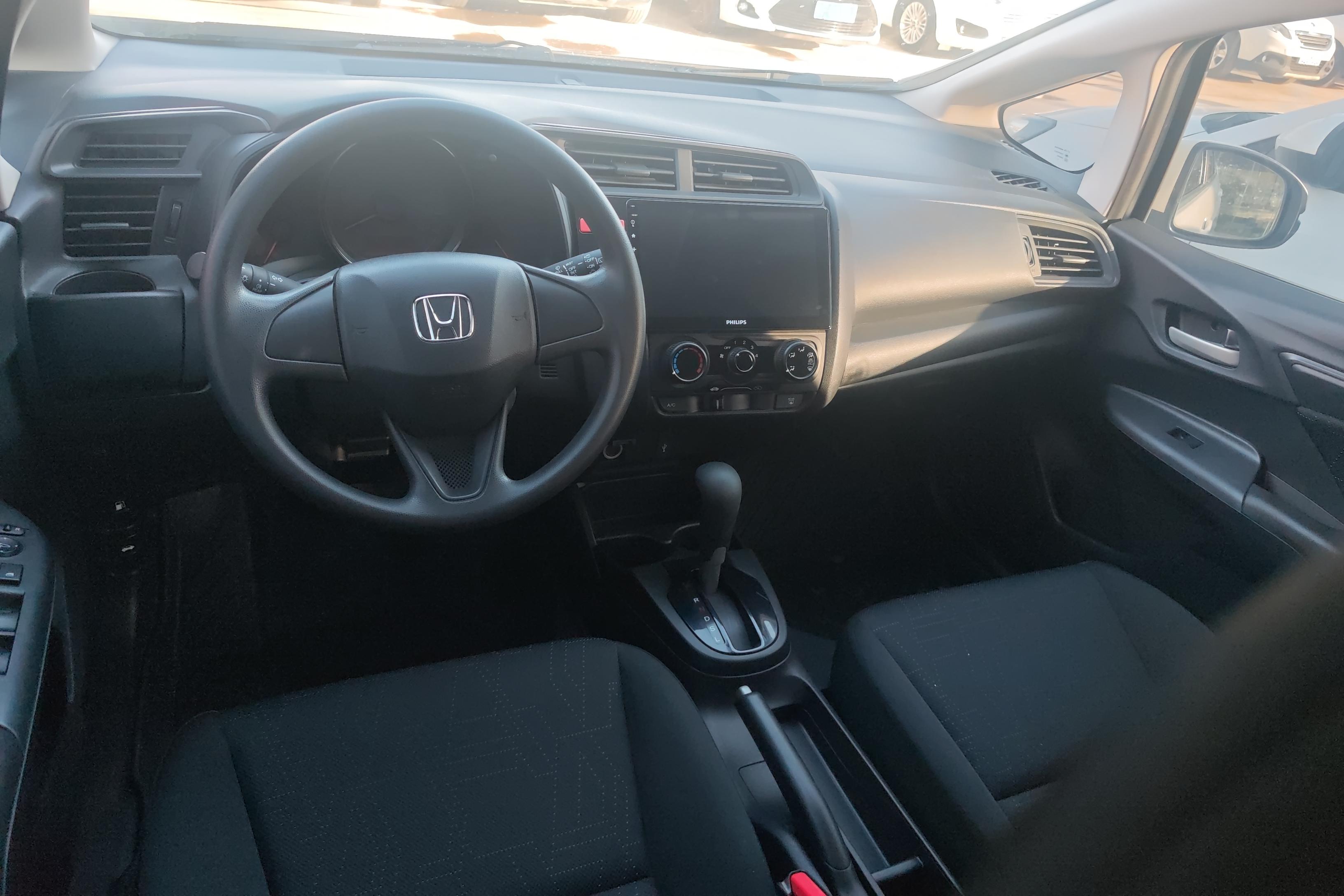 Honda Fit 2015 #15 Honda Fit 2015 car image #15