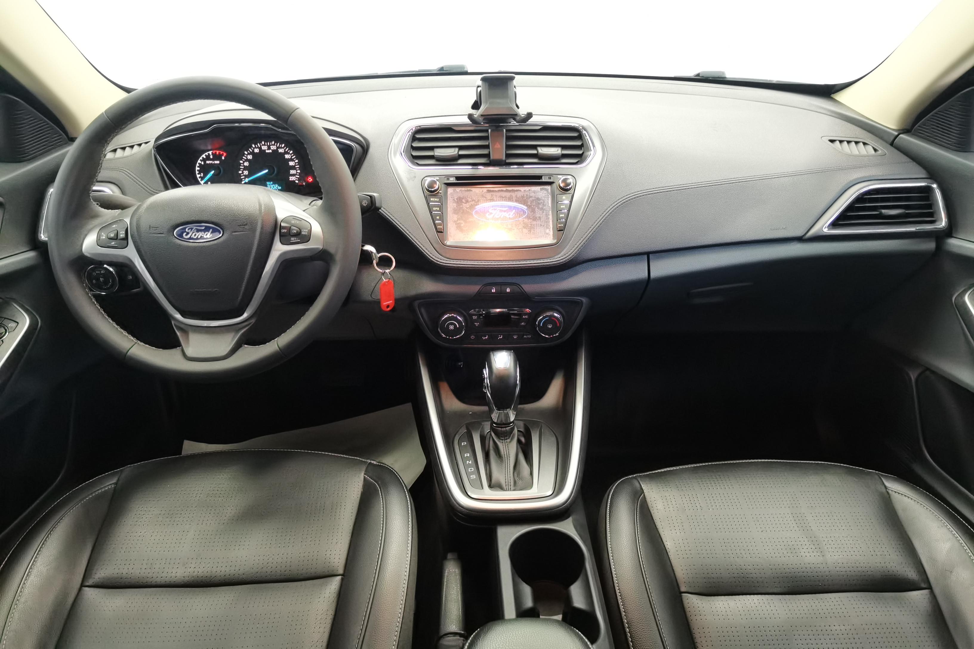 Ford Escort 2015 car image #15