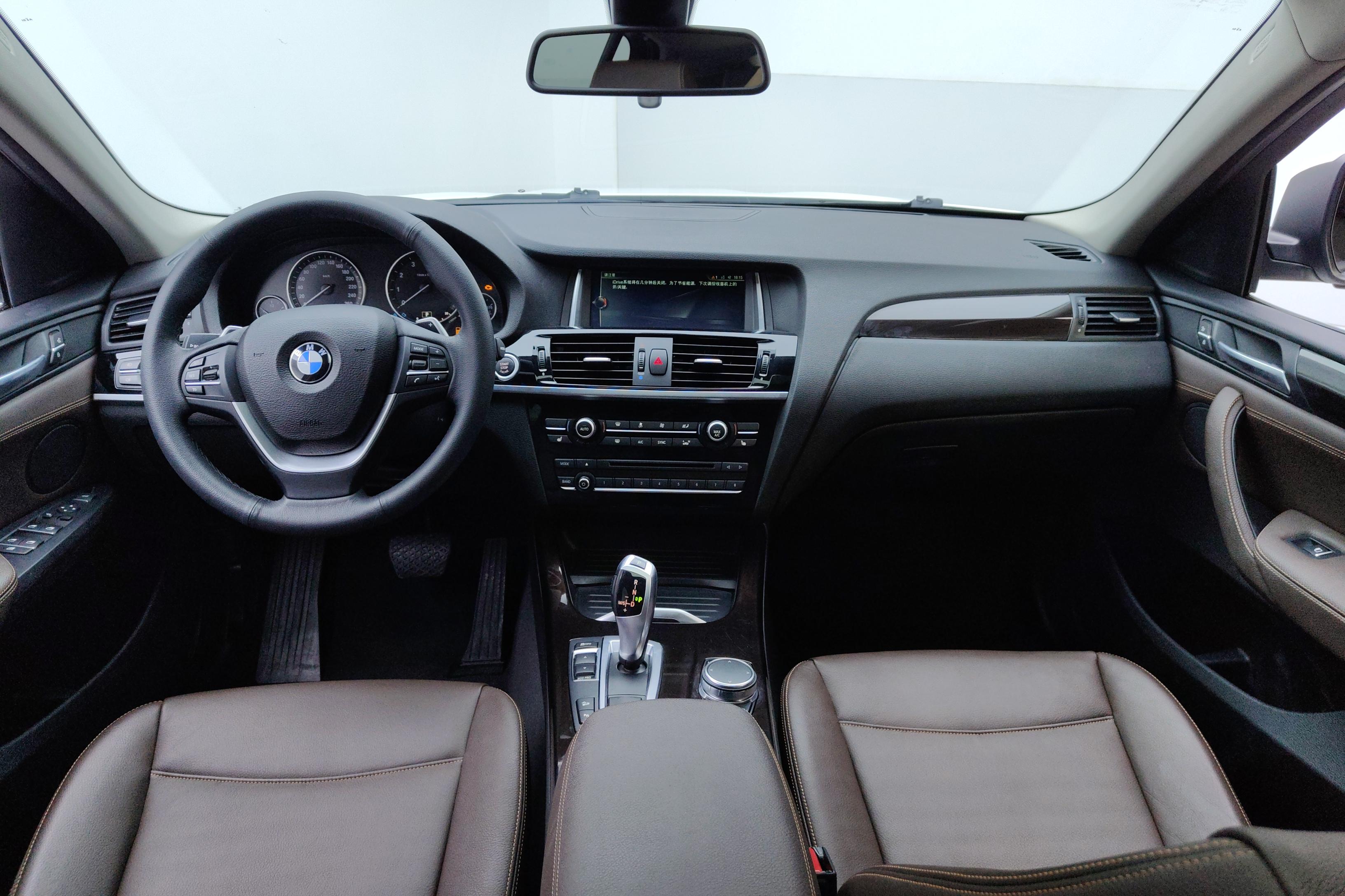 BMW X4 M40i 2018 #15 BMW X4 M40i 2018 car image #15