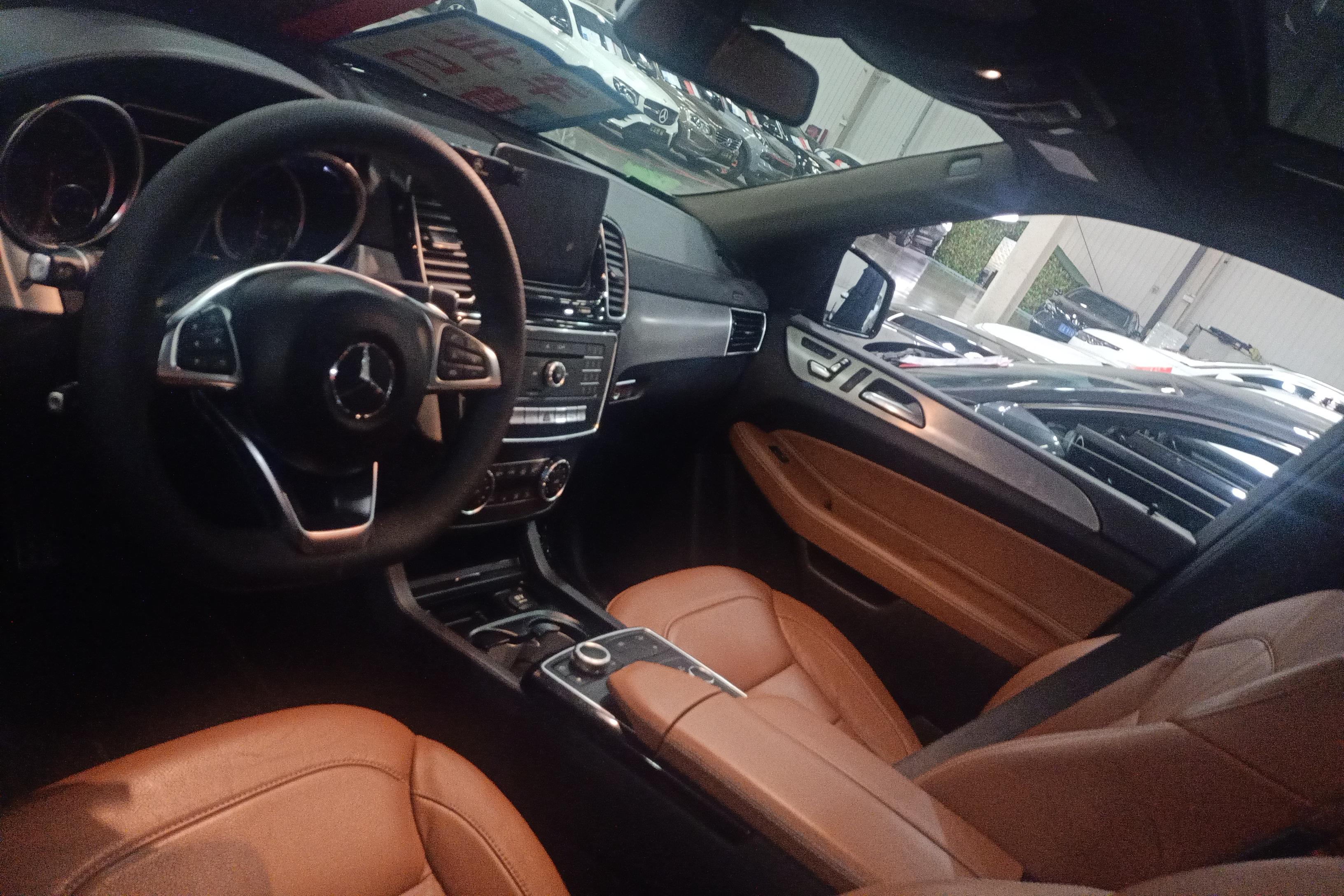 Mercedes-Benz GLE AMG 2018 car image #15