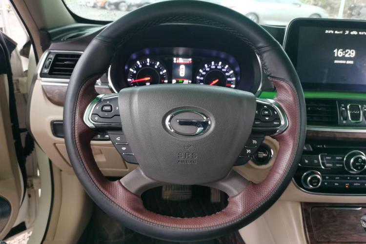 GAC Trumpchi GA8 2017 car image #15