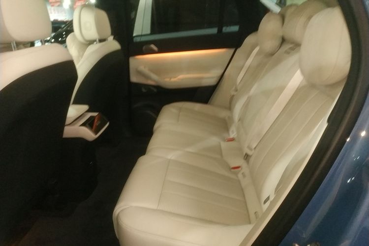 蔚来 蔚来ES7 2024 汽车图片 #15