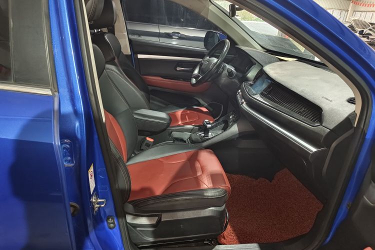 Haval H2s 2017 #15 Haval H2s 2017 car image #15