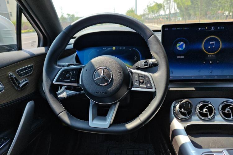 Denza X 2020 #15 Denza X 2020 imagem de carro #15