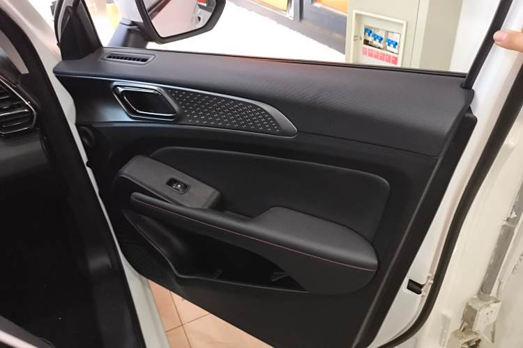 Haval Fierce Dragon 2024 #15 Haval Fierce Dragon 2024 car image #15