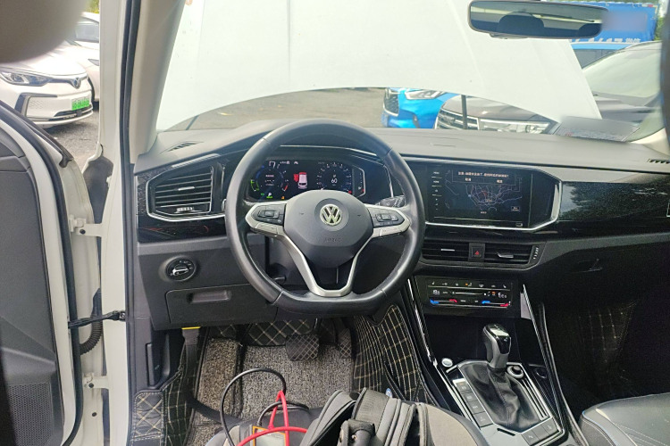 Volkswagen Tayron GTE 2021 car image #15