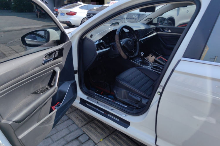 Volkswagen Lavida Pure Electric 2021 #15 Volkswagen Lavida Pure Electric 2021 car image #15