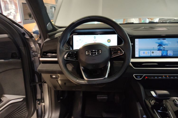 GEELY Tugella 2023 car image #15