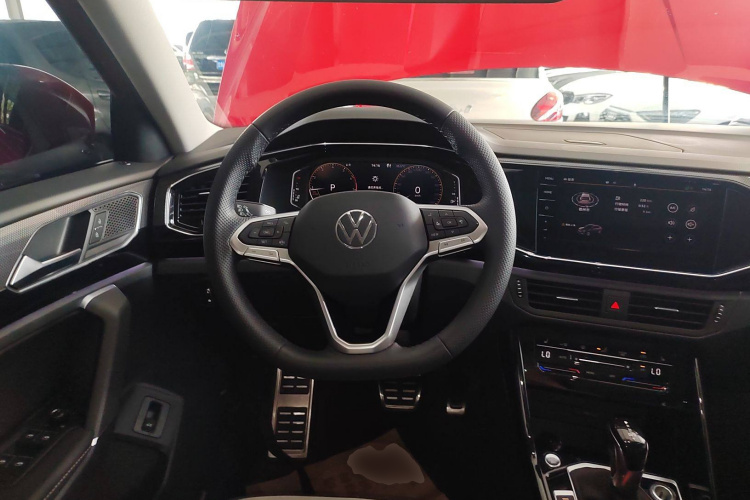 Volkswagen Tayron X 2021 #15 Volkswagen Tayron X 2021 car image #15