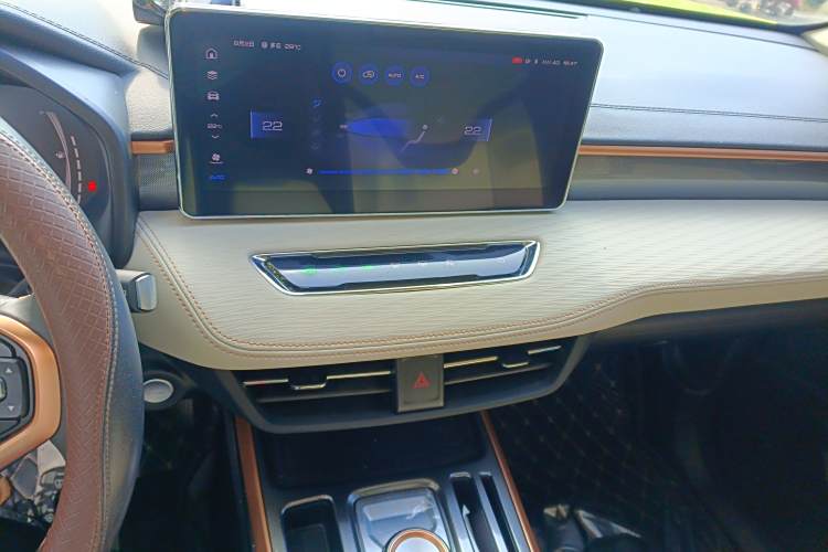 Haval Jolion 2021 car image #15