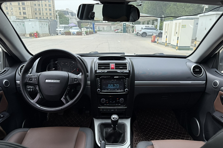 Haval H5 Class 2017 car image #15