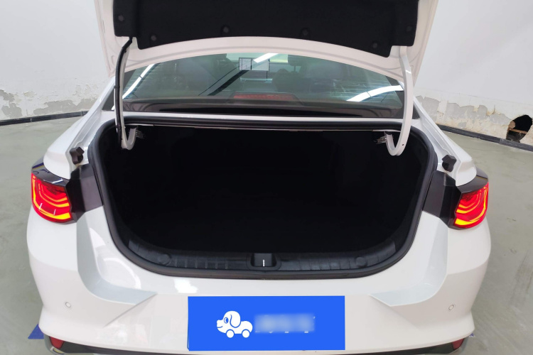 GEELY Emgrand L 2022 #15 GEELY Emgrand L 2022 car image #15