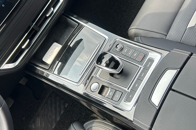 BYD Qin Pro New Energy 2020 car image #15