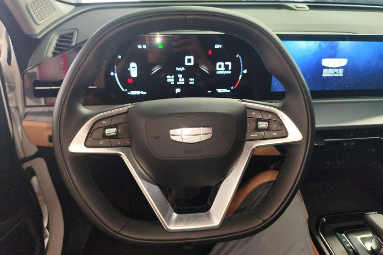 GEELY OkavangoPRO 2024 car image #15