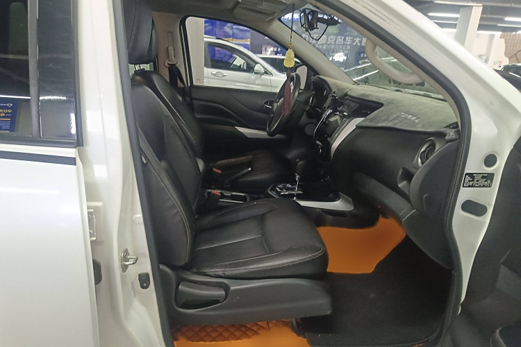 日产 途达 2019 汽车图片 #15