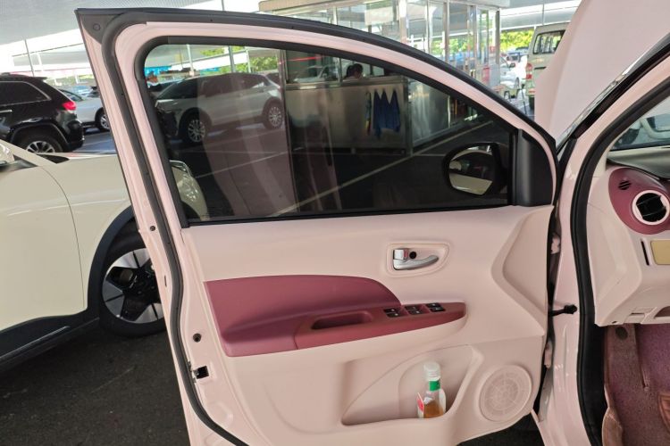 Changan BenBen E-Star 2022 изображение автомобиля #15