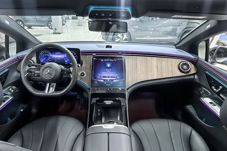 Mercedes-Benz EQE Class 2023 car image #15
