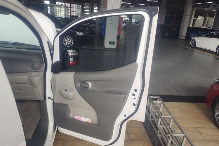 日产 日产NV200 2017 汽车图片 #15