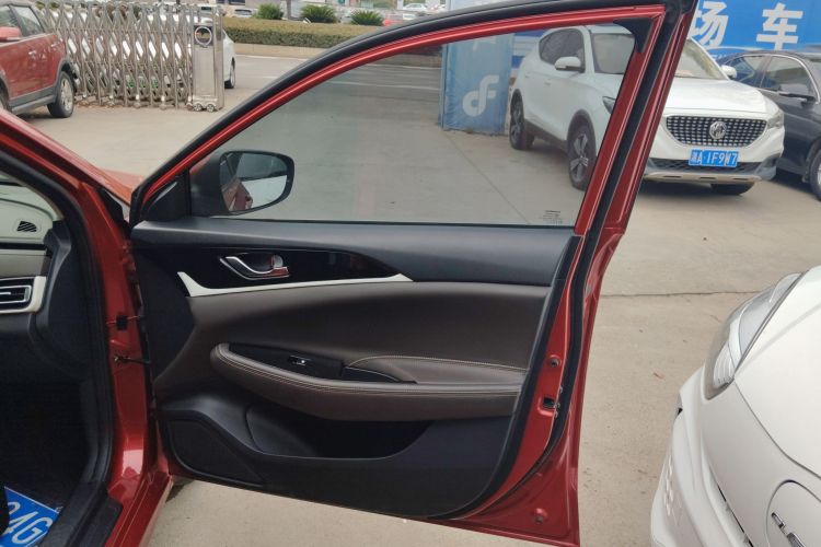 Changan Eado DT 2018 car image #15