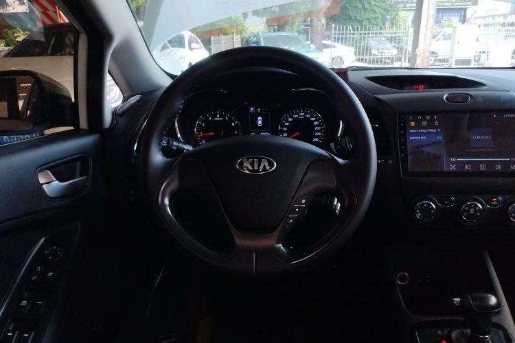 Kia K3 2017 #15 Kia K3 2017 car image #15