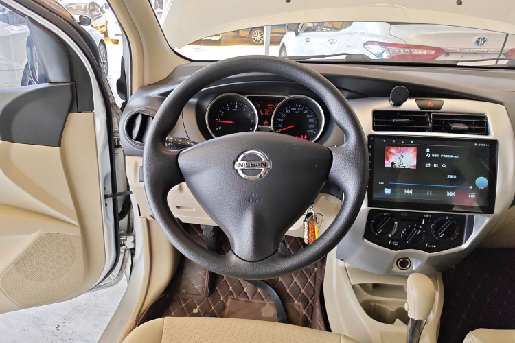 日产 骊威 2018 汽车图片 #15