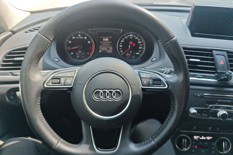 Audi Q3 (Imported) 2017 car image #15