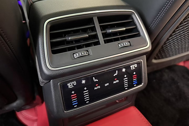 Audi RS 6 2021 #15 Audi RS 6 2021 car image #15