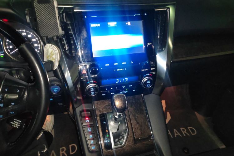 丰田 埃尔法 2019 汽车图片 #15