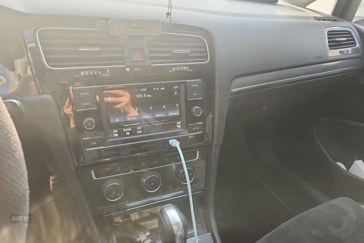 Volkswagen Golf 2018 #15 Volkswagen Golf 2018 car image #15