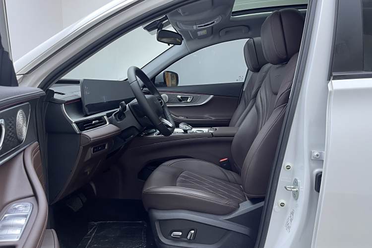 奇瑞 瑞虎8 PLUS 2023 汽车图片 #15