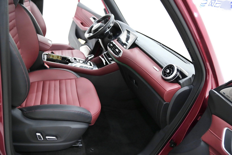 MG HS #15 MG HS car image #15