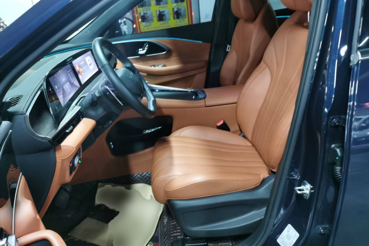 Exceed Lingyun 2024 image de voiture #15