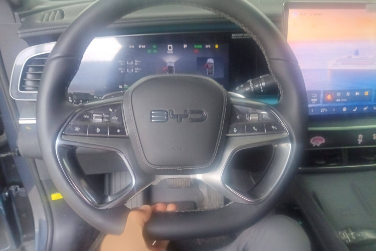 BYD Sea Lion 07 EV 2024 #15 BYD Sea Lion 07 EV 2024 car image #15