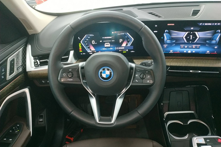 BMW iX1 2023 #15 BMW iX1 2023 imagem de carro #15