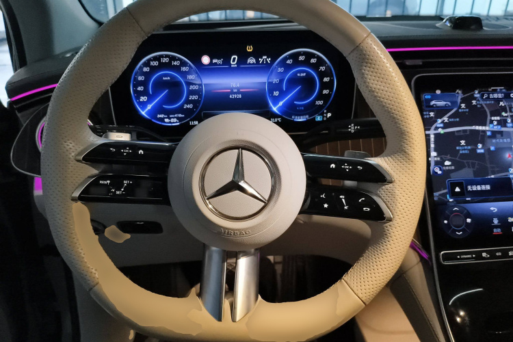 Mercedes-Benz EQE SUV 2023 #15 Mercedes-Benz EQE SUV 2023 car image #15