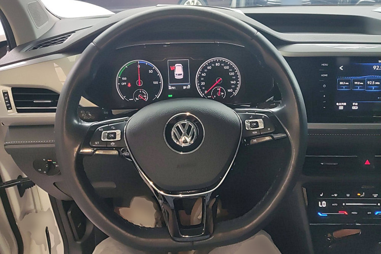 Volkswagen Tharu New Energy 2021 #15 Volkswagen Tharu New Energy 2021 car image #15