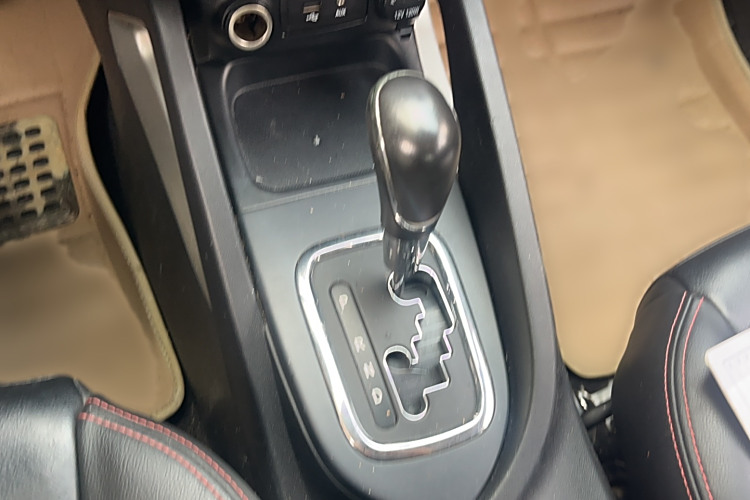 Changan CS35MAX 2015 #15 Changan CS35MAX 2015 صورة سيارة #15