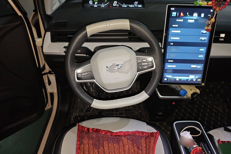 哪吒汽车 哪吒AYA 2024 汽车图片 #15